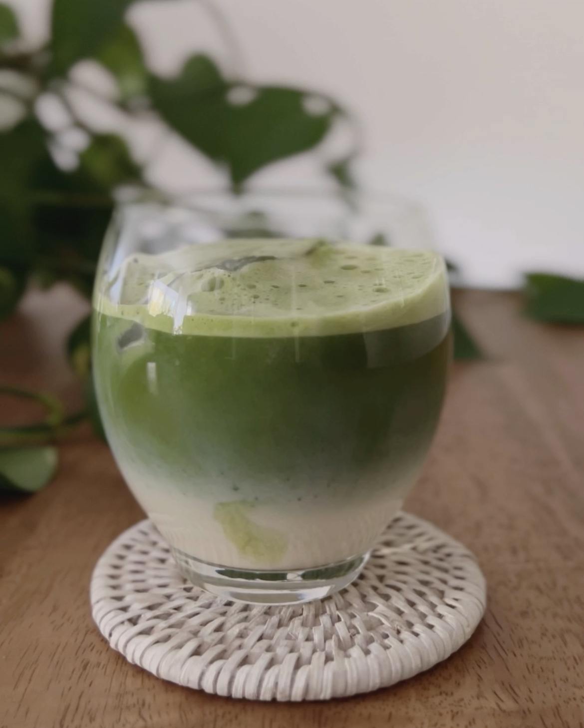 How to Make Iced Matcha Latte for Health and Beauty vegan matcha latte cooking with yoshiko